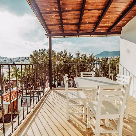 The Lume Boutique & Restaurant & Hotell *