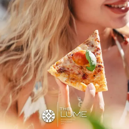 Hotell The Lume Boutique & Restaurant & *
