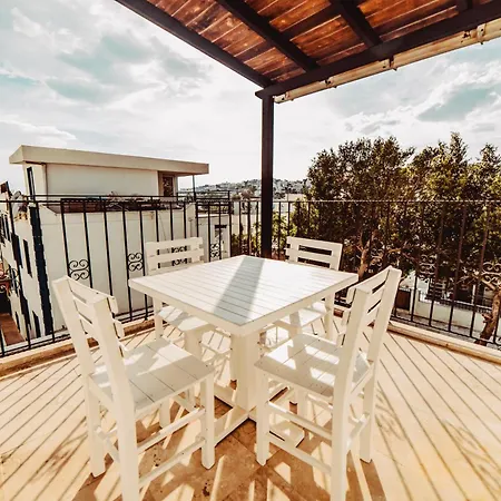 The Lume Boutique & Restaurant &