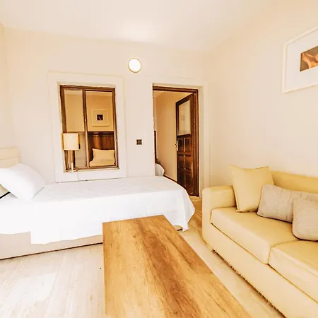 The Lume Boutique & Restaurant & Hotel *