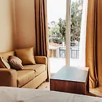 Hotel The Lume Boutique & Restaurant &